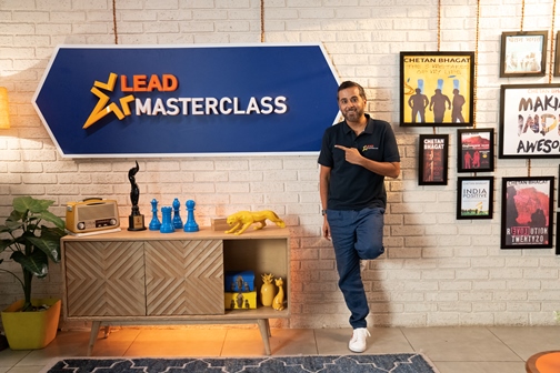  School Edtech LEAD continues to boost Student Confidence in small towns; conducts Masterclass with author and motivational speaker Chetan Bhagat