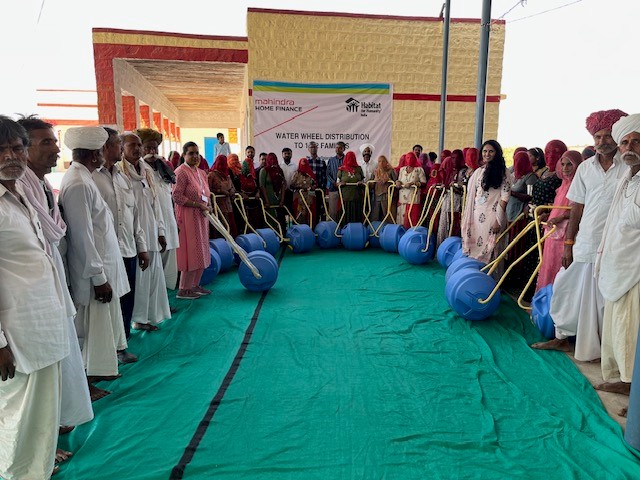  Mahindra Rural Housing Finance and Habitat for Humanity join hands to distribute 1062 waterwheels in Barmer, Rajasthan