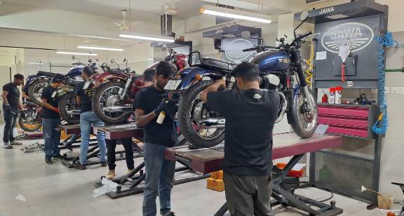  Jawa Yezdi Motorcycles brings its Mega Service Camp to Jaipur